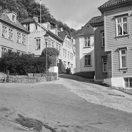 Nyaraló The 1880 Authentic Dream I 500m To Bryggen Bergen